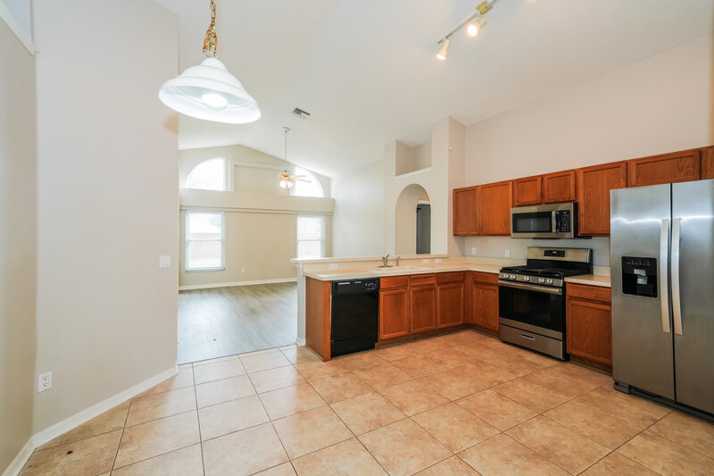 2,190/Mo, 8606 Baneberry Ct Tampa, FL 33647 Dining Room View