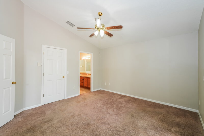 2,190/Mo, 8606 Baneberry Ct Tampa, FL 33647 Main Bedroom View