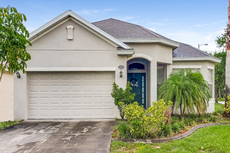2,335/Mo, 7636 Tangle Rush Dr Gibsonton, FL 33534 External View