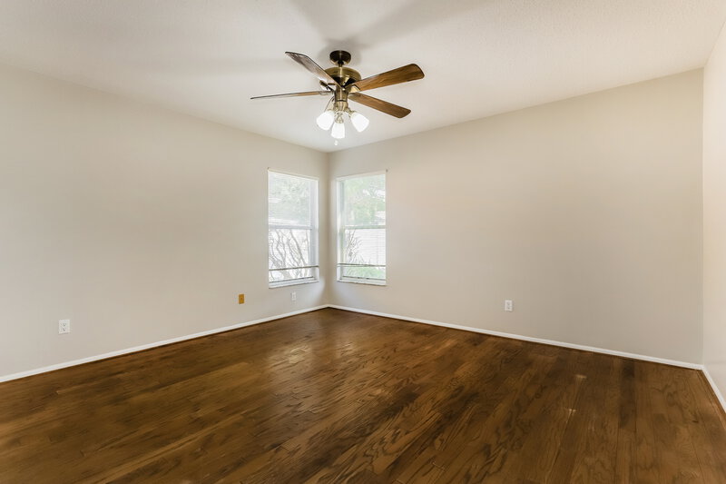 2,030/Mo, 1909 Chablis Ct Valrico, FL 33594 Main Bedroom View