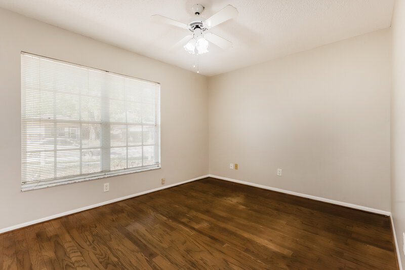 2,030/Mo, 1909 Chablis Ct Valrico, FL 33594 Bedroom View 2