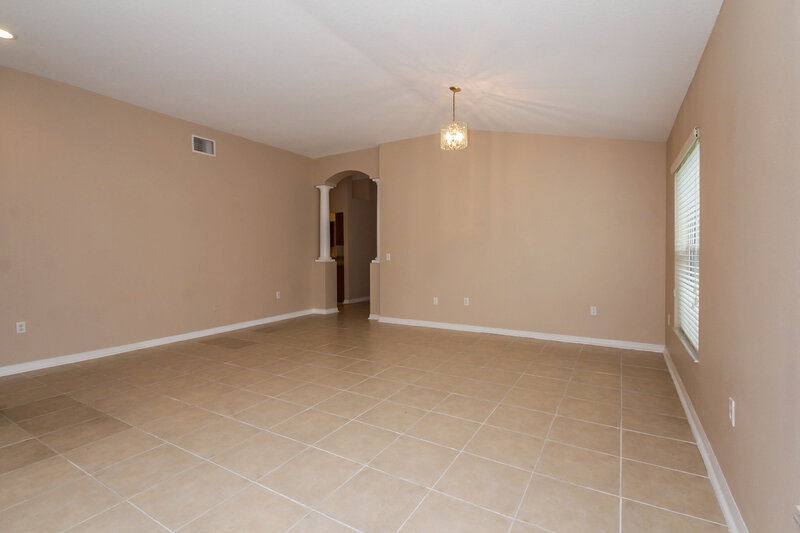 2,365/Mo, 11439 Weston Course Loop Riverview, FL 33579 Dining Room View