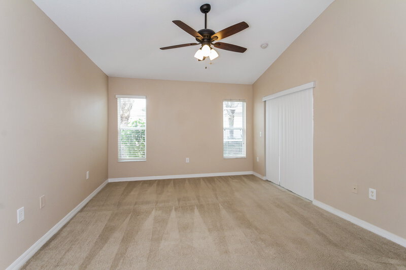 2,365/Mo, 11439 Weston Course Loop Riverview, FL 33579 Master Bedroom View