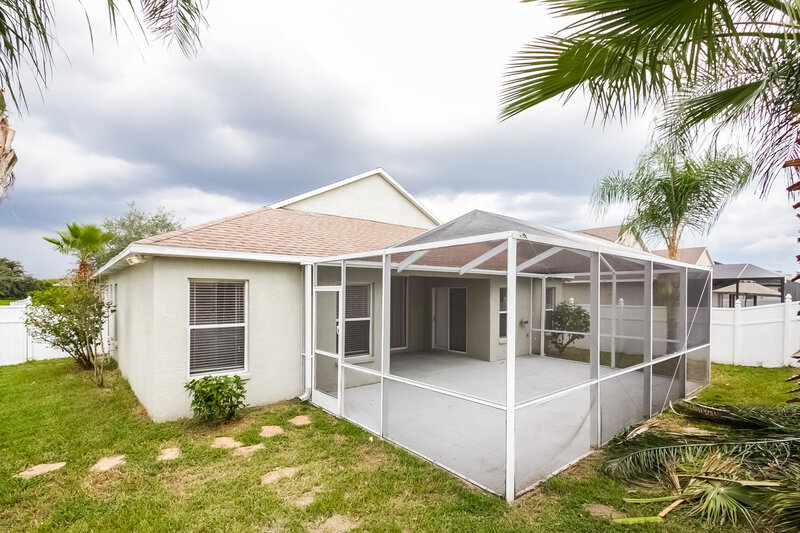 2,365/Mo, 11439 Weston Course Loop Riverview, FL 33579 Rear View