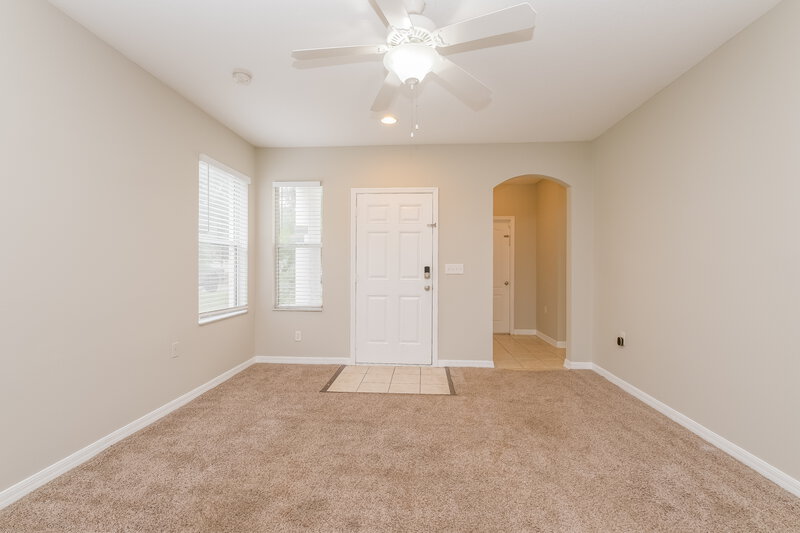 2,095/Mo, 18535 Kentisbury Ct Land O' Lakes, FL 34638 Living Room View