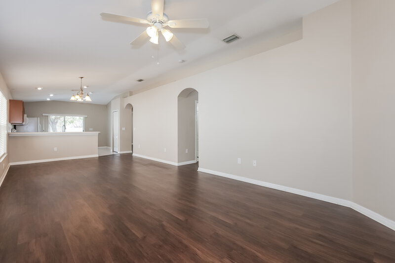 1,765/Mo, 7804 Maroon Peak Dr Ruskin, FL 33573 Living Room View