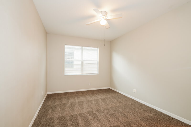 2,150/Mo, 15819 Stags Leap Dr Lutz, FL 33559 Main Bedroom View