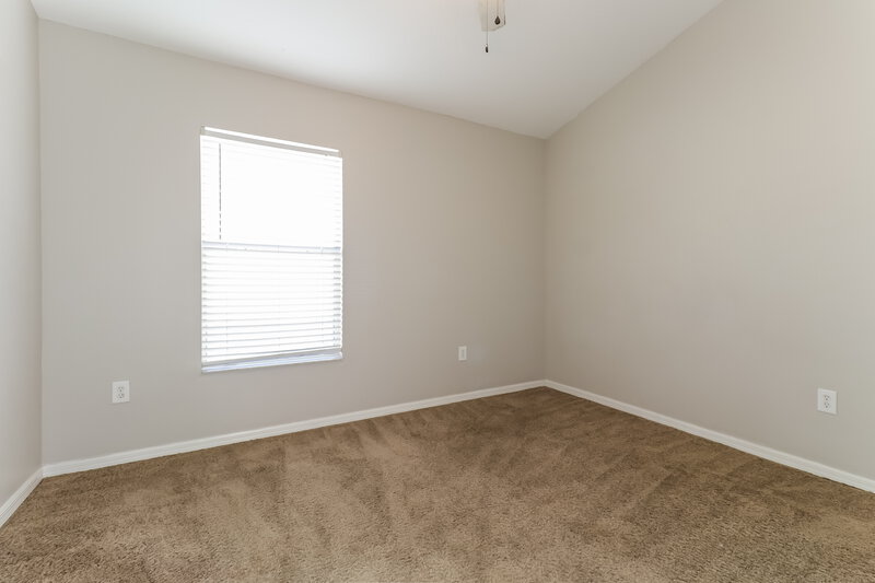 2,685/Mo, 9912 Riverchase Dr New Port Richey, FL 34655 Bedroom View