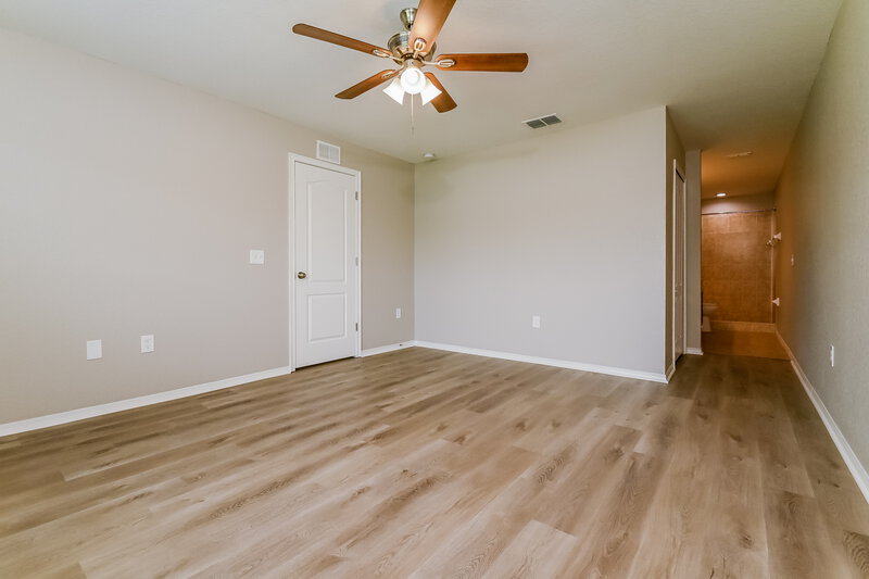 2,150/Mo, 1771 Williamsburg Dr Bartow, FL 33830 Main Bedroom View 2