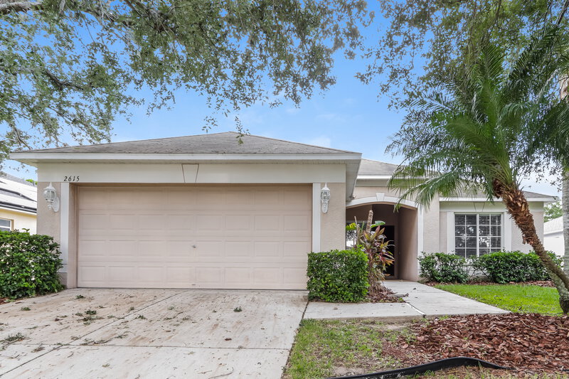 2,025/Mo, 2615 Thames River Pl Valrico, FL 33596 External View