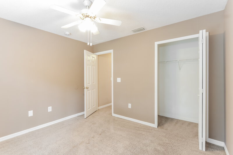 2,025/Mo, 2615 Thames River Pl Valrico, FL 33596 Bedroom View