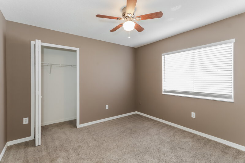 2,025/Mo, 2615 Thames River Pl Valrico, FL 33596 Bedroom View 2