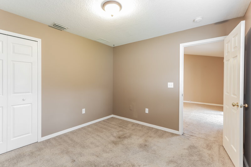 2,025/Mo, 2615 Thames River Pl Valrico, FL 33596 Bedroom View 3