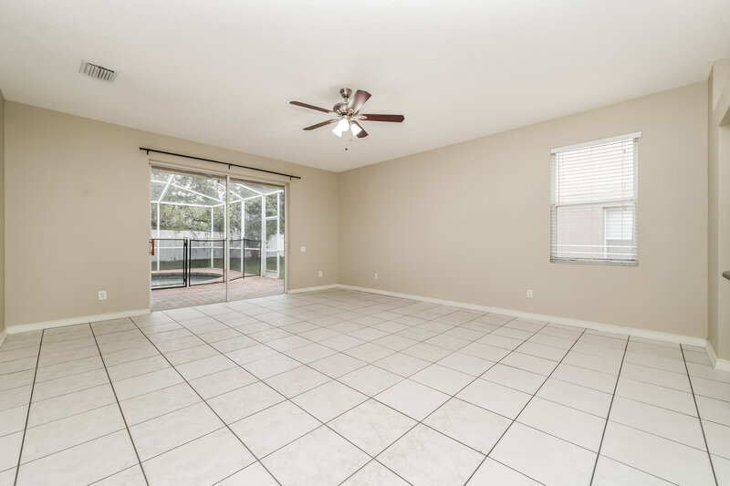 2,815/Mo, 5523 Terrain de Golf Dr Lutz, FL 33558 Family Room View 2