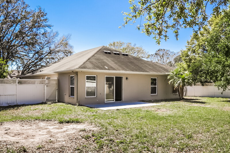 2,580/Mo, 10626 Walker Vista Dr Riverview, FL 33578 Rear View 2
