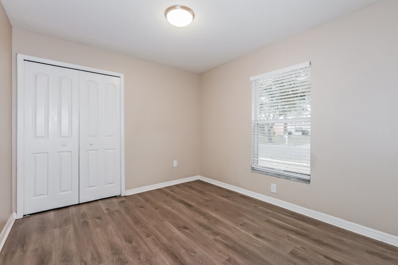 3,170/Mo, 6934 Waterbrook Ct Gibsonton, FL 33534 Bedroom View