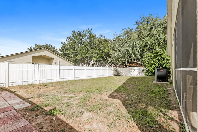 3,170/Mo, 6934 Waterbrook Ct Gibsonton, FL 33534 Rear View 2