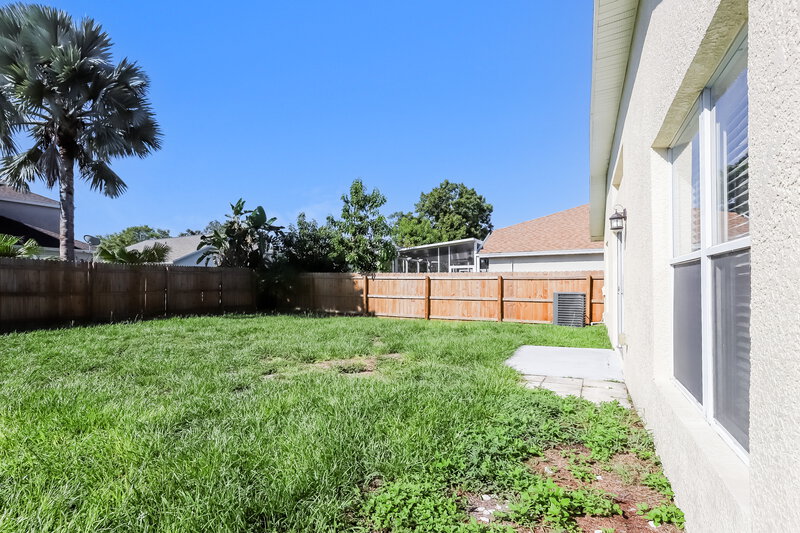 2,170/Mo, 12411 Cedarfield Dr Riverview, FL 33579 Backyard View
