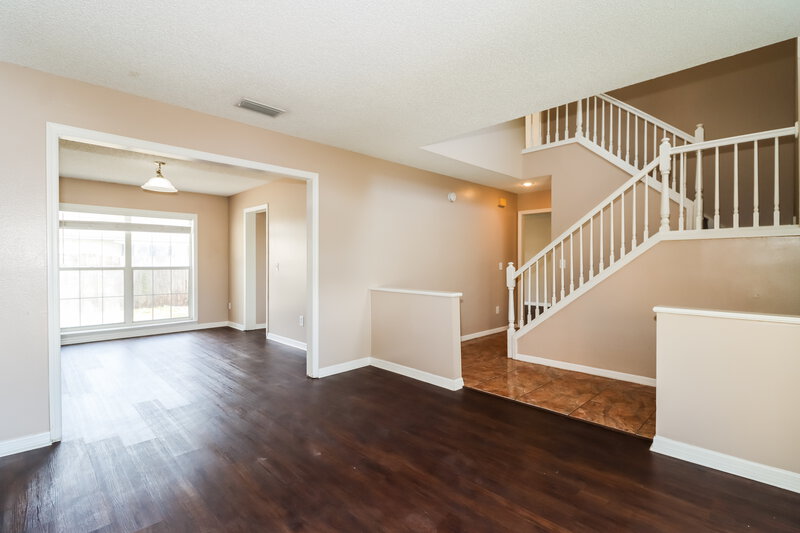 2,535/Mo, 10150 Cedar Dune Dr Tampa, FL 33624 Living Room View 2