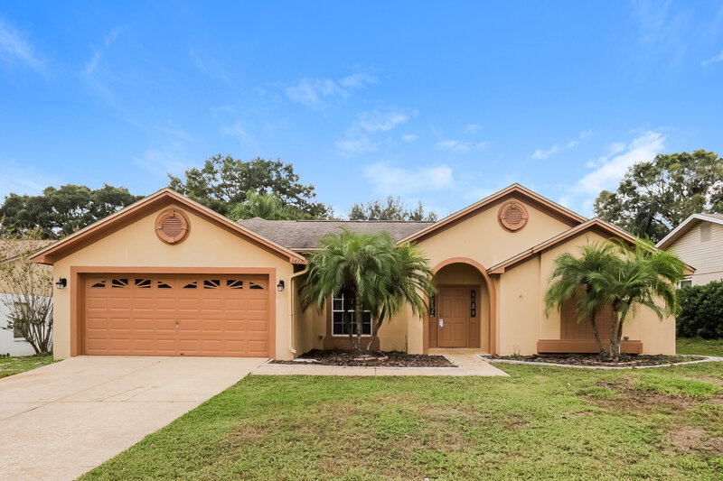 4,470/Mo, 2612 Brianholly Dr Valrico, FL 33596 External View