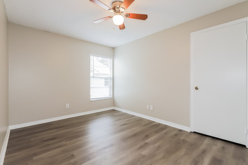 4,470/Mo, 2612 Brianholly Dr Valrico, FL 33596 Bedroom View