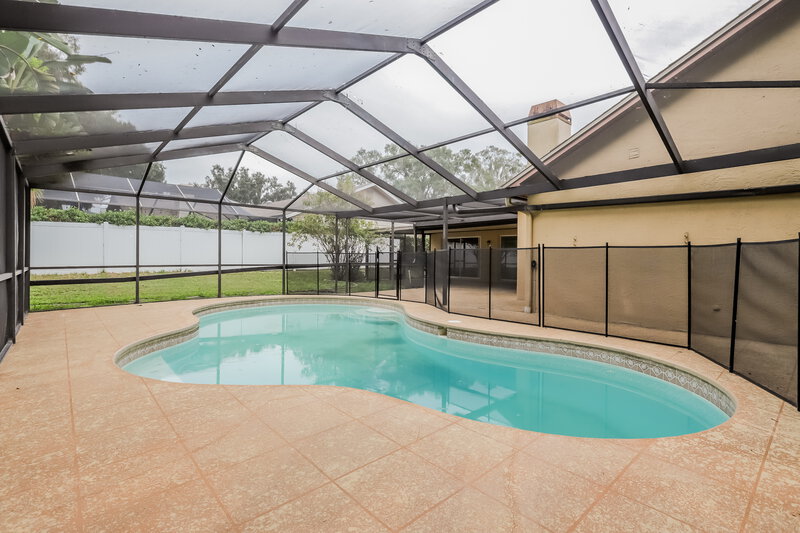 4,470/Mo, 2612 Brianholly Dr Valrico, FL 33596 Pool View