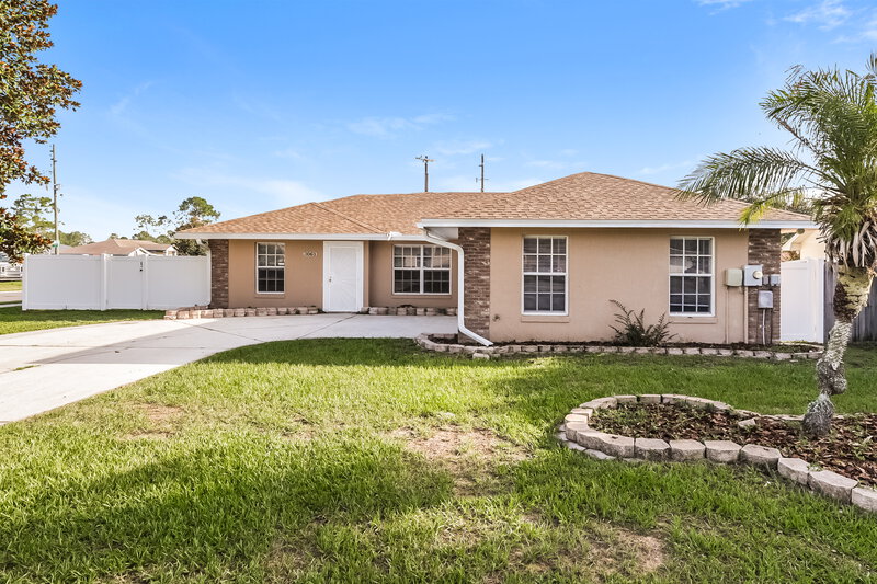 1,900/Mo, 3061 Jordan Heights Ct Lakeland, FL 33810 External View