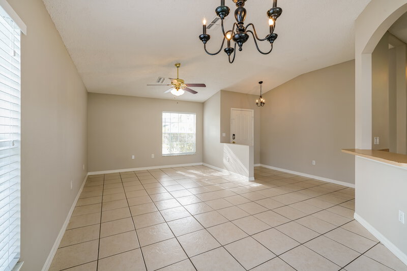 2,250/Mo, 1637 Totem Pole Way Lutz, FL 33559 Dining Room View
