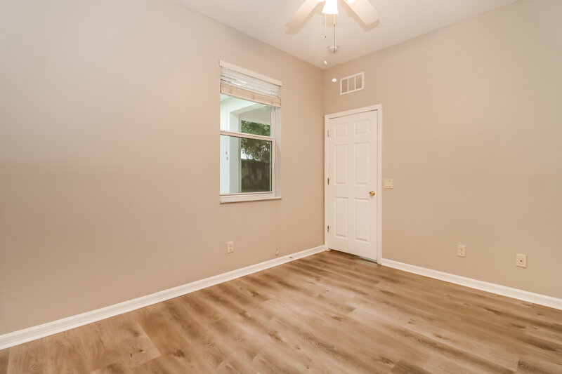 2,380/Mo, 1421 Main St Valrico, FL 33594 Bedroom View