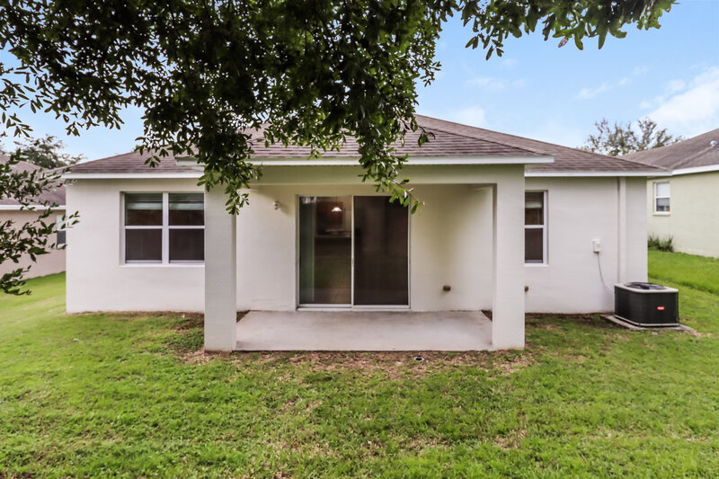 2,380/Mo, 1421 Main St Valrico, FL 33594 Rear View