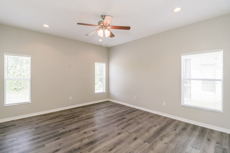 2,060/Mo, 9325 Creedmoor Ln New Port Richey, FL 34654 Main Bedroom View