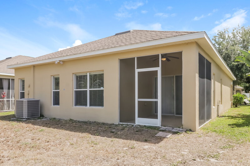 2,060/Mo, 9325 Creedmoor Ln New Port Richey, FL 34654 Rear View 2