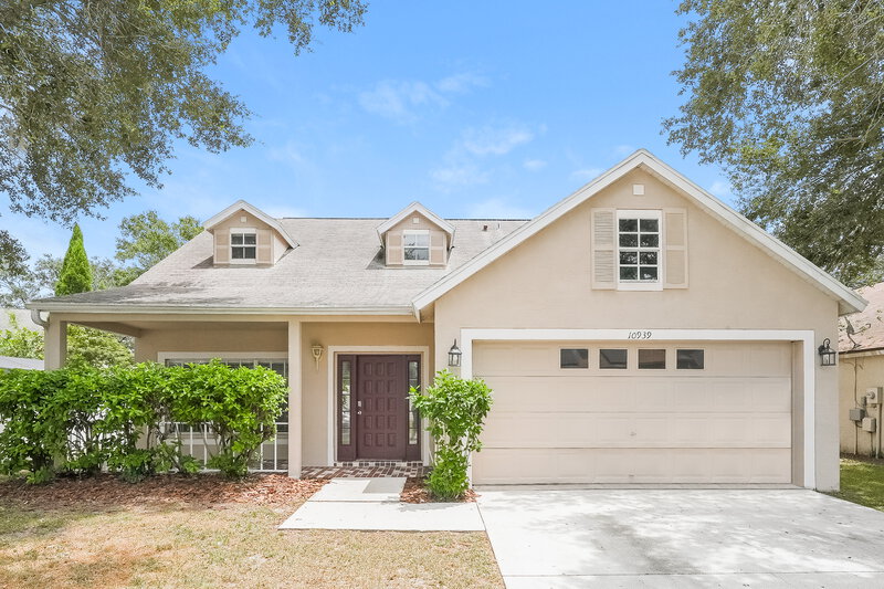 2,390/Mo, 10939 Brucehaven Dr Riverview, FL 33578 External View