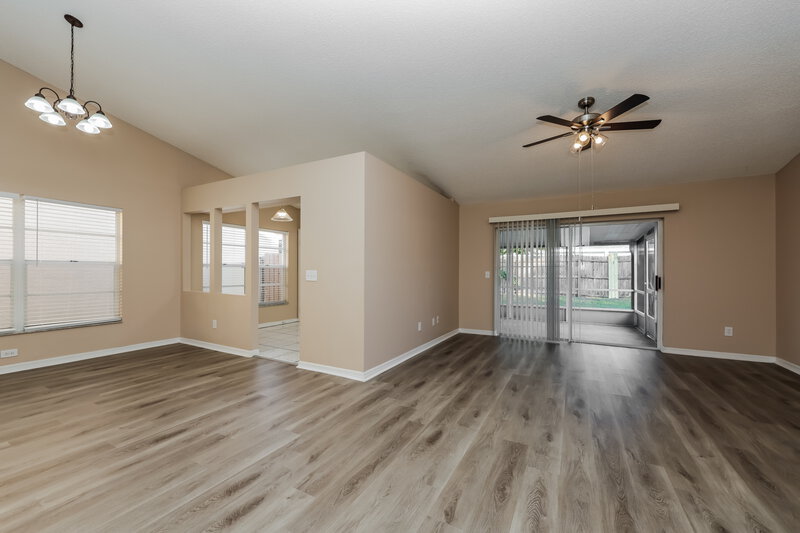 1,980/Mo, 1724 Elk Spring Dr Brandon, FL 33511 Living Room View