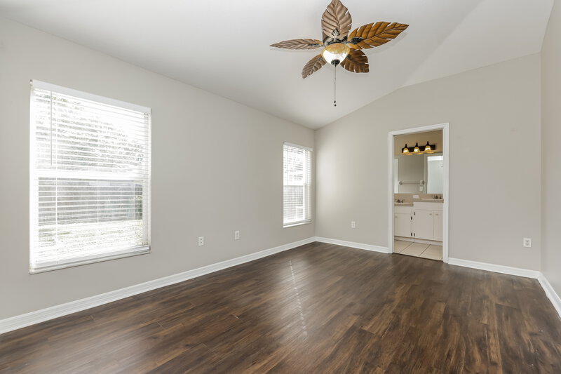 2,155/Mo, 29324 Birds Eye Dr Wesley Chapel, FL 33543 Main Bedroom View