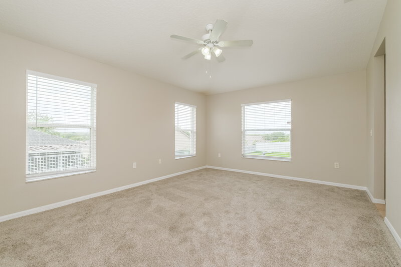 2,050/Mo, 7608 Mt Laurel Dr Zephyrhills, FL 33540 Main Bedroom View