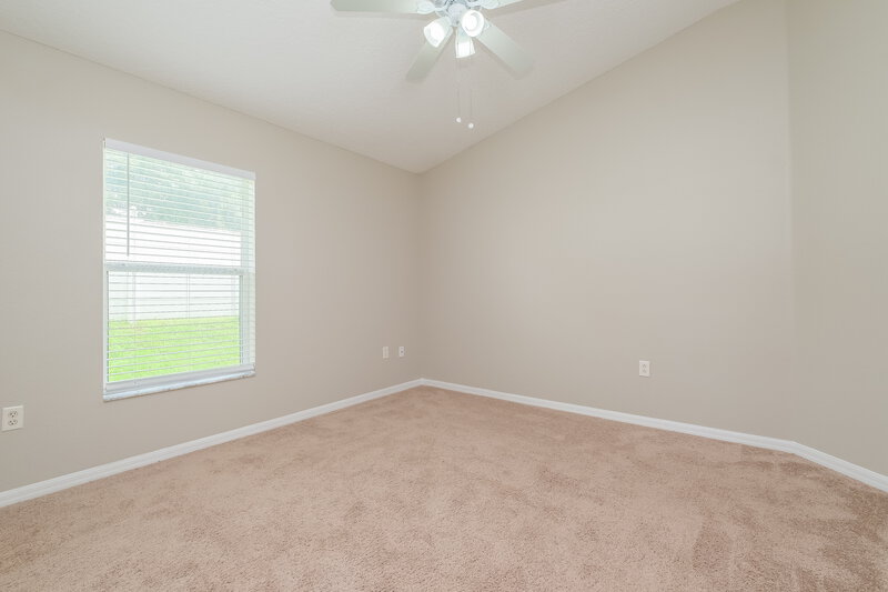 2,050/Mo, 7608 Mt Laurel Dr Zephyrhills, FL 33540 Bedroom View 4