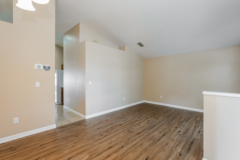 2,000/Mo, 6434 Sushi Ct Wesley Chapel, FL 33545 Living Room View