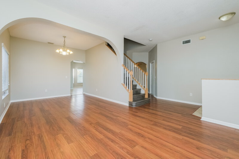 2,500/Mo, 12615 Longcrest Dr Riverview, FL 33579 Family Room View 2