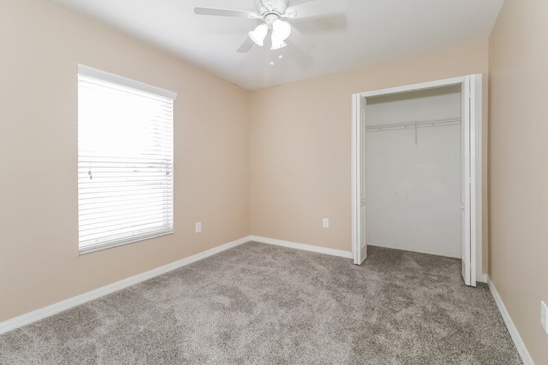 2,185/Mo, 30800 Birdhouse Dr Zephyrhills, FL 33545 Bedroom View 2