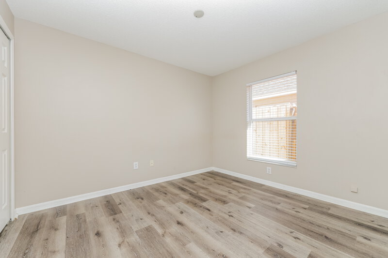 1,910/Mo, 28651 Seashell Ct Zephyrhills, FL 33545 Bedroom View