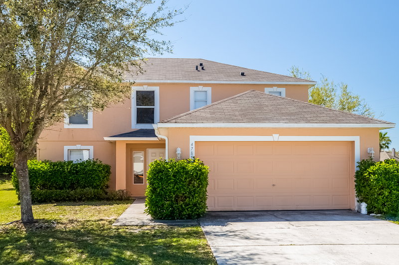 2,700/Mo, 4785 Willamette Cir Orlando, FL 32826 External View