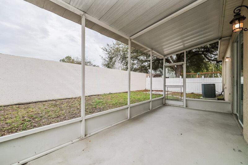 2,505/Mo, 1231 Loretto Cir Odessa, FL 33556 Sun Room View