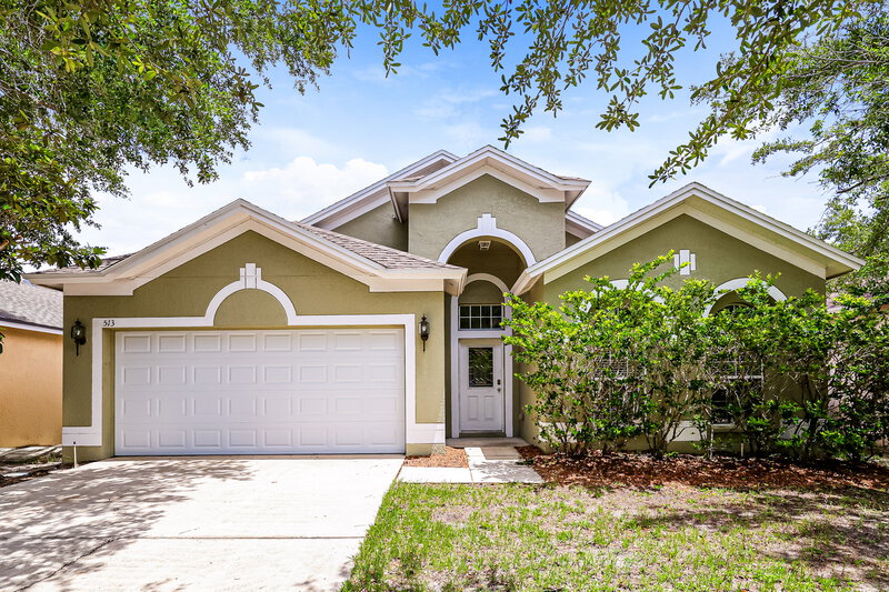 2,220/Mo, 513 9th St NE Ruskin, FL 33570 External View