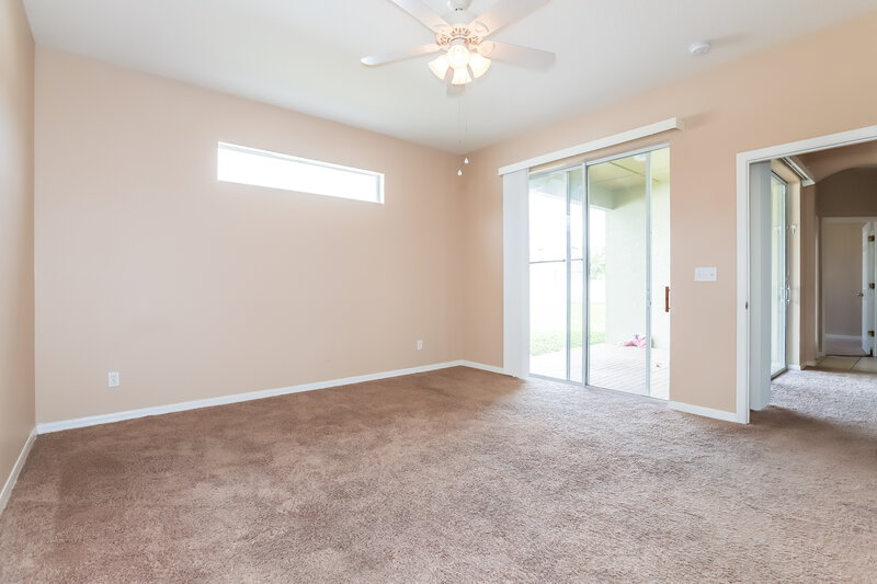 2,315/Mo, 513 9th St NE Ruskin, FL 33570 Main Bedroom View