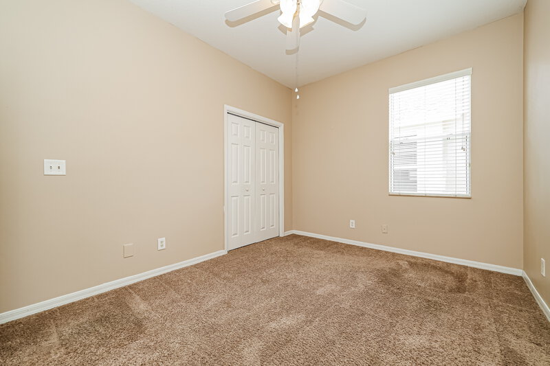 2,220/Mo, 513 9th St NE Ruskin, FL 33570 Bedroom View 3