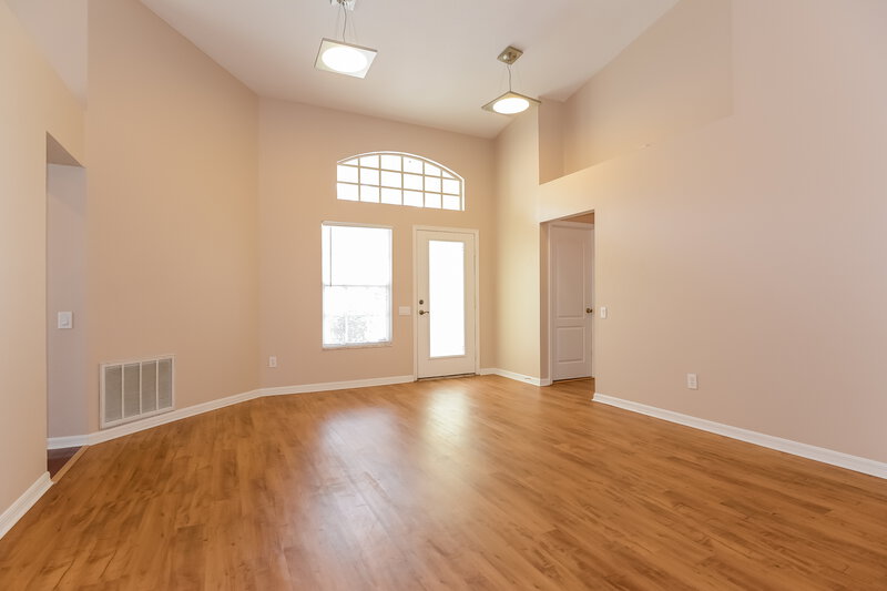 2,195/Mo, 5532 Terrain de Golf Dr Lutz, FL 33558 Living Room View