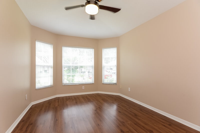 2,195/Mo, 5532 Terrain de Golf Dr Lutz, FL 33558 Bedroom View