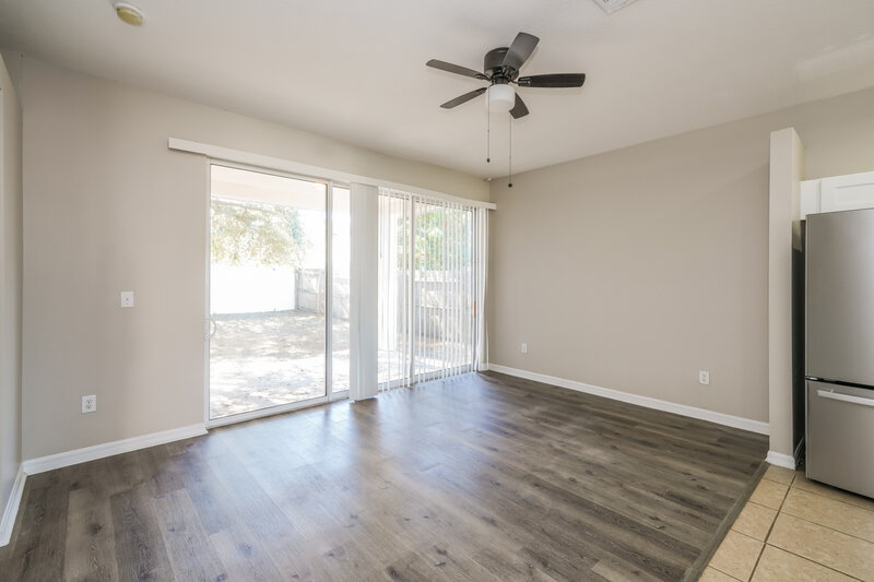 2,345/Mo, 24738 Siena Dr Lutz, FL 33559 Living Room View 4