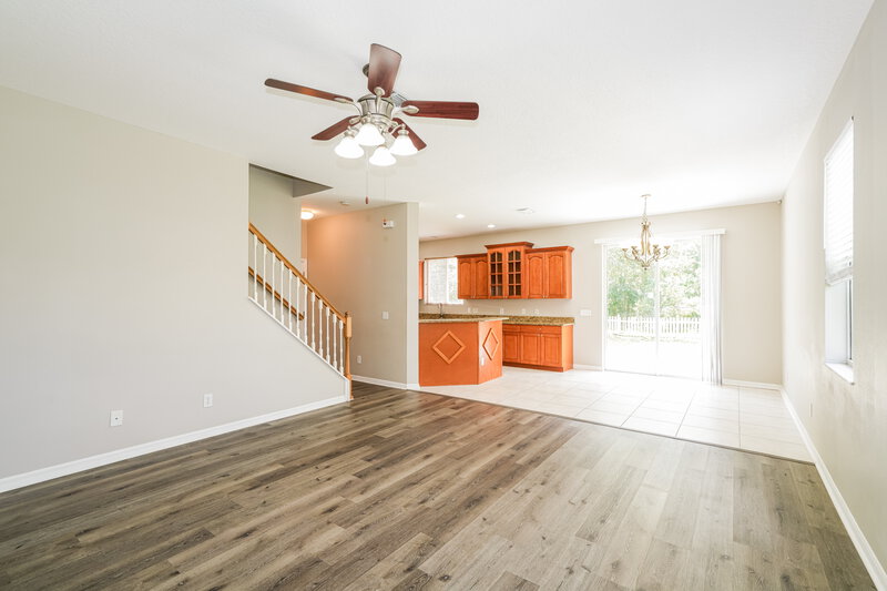 2,150/Mo, 26820 Stillbrook Dr Wesley Chapel, FL 33544 Living Room View